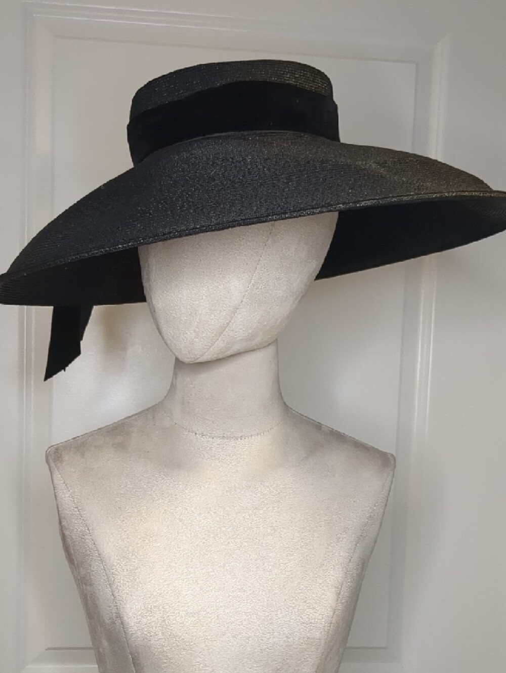 Vintage 50s Black Straw Picture Hat w/ Grosgrain Ribbon From Dunnings Pasadena - Picture 3 of 9